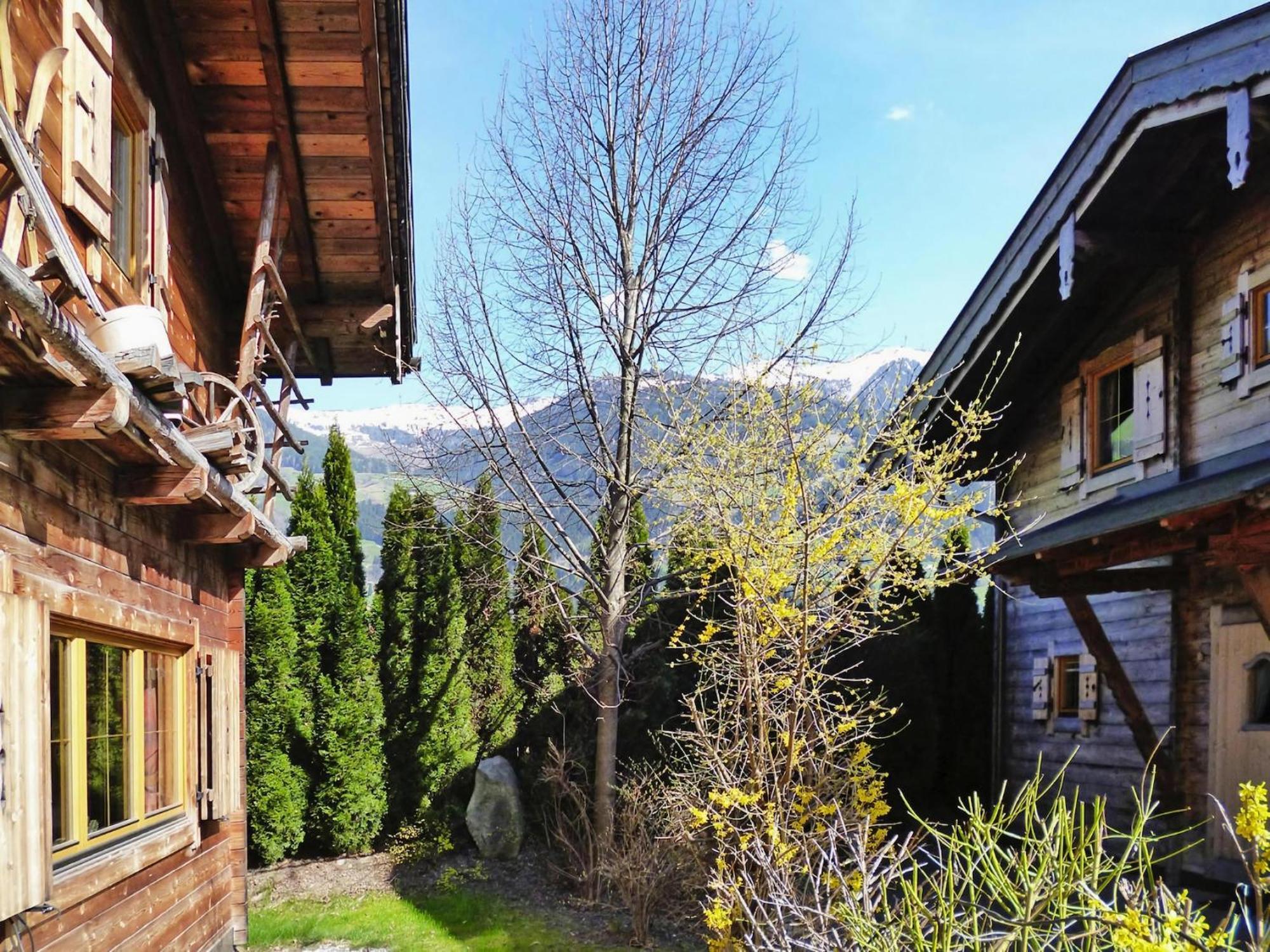 Chalets Almdorf Zillertal F Gen Fügen Exterior foto